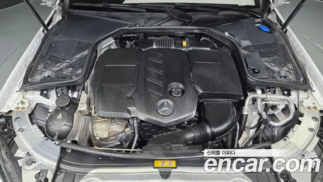 Mercedes-Benz C-Class 2020 — фото 6