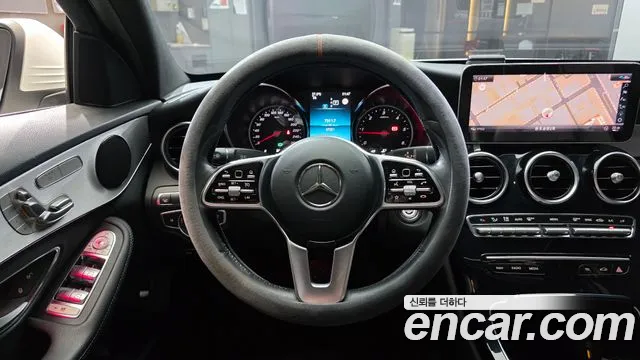 Mercedes-Benz C-Class 2020 — фото 18