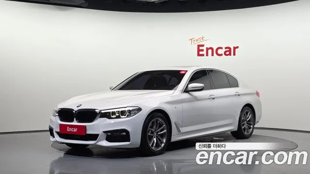 BMW 5-Series 2018 — фото 1