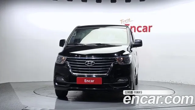 Hyundai Starex 2019 — фото 3