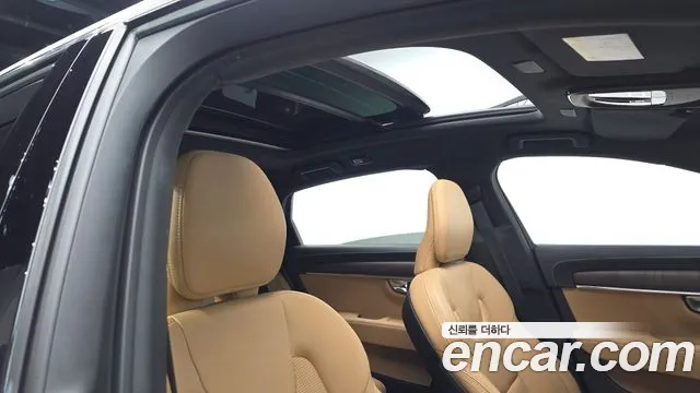 Volvo S90 2022 — фото 24