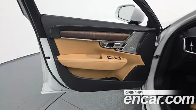Volvo S90 2022 — фото 14