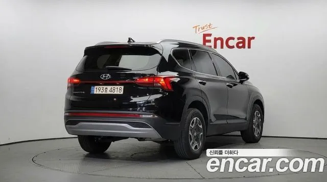 Hyundai Santafe 2023 — фото 2