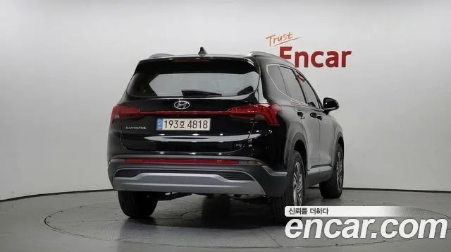 Hyundai Santafe 2023 — фото 4