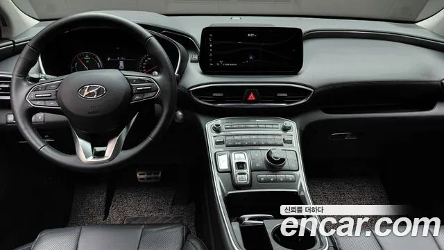 Hyundai Santafe 2023 — фото 10