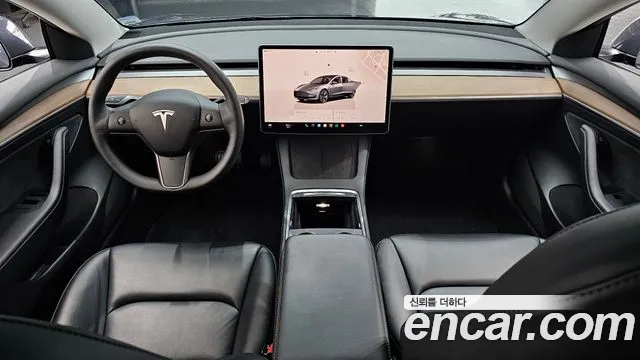 Tesla Model 3 2022 — фото 10