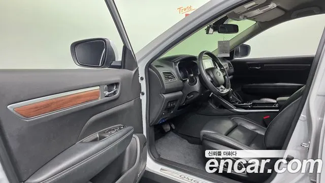 Renault Korea QM6 2020 — фото 13