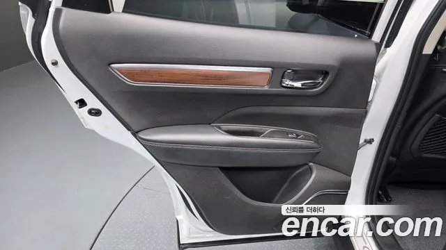 Renault Korea QM6 2020 — фото 15