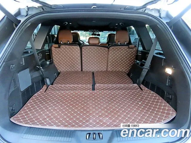 Lincoln Aviator 2021 — фото 16
