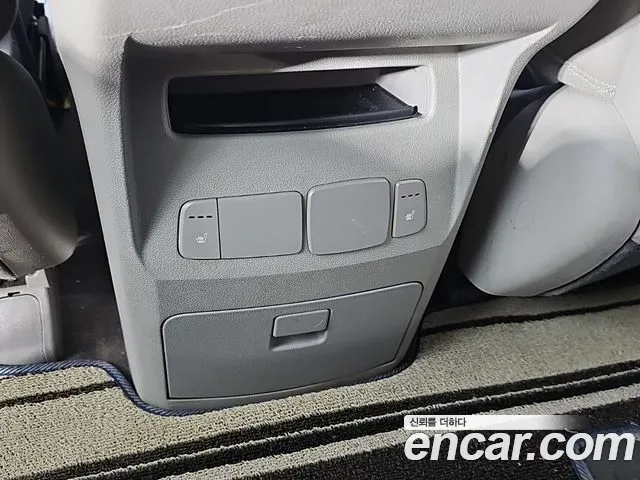 Kia Canival 2017 — фото 15