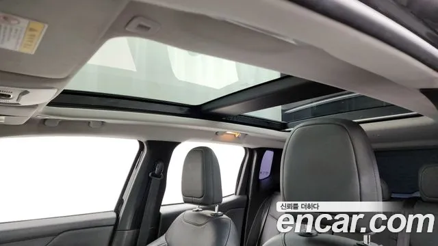 Jeep Renegade 2020 — фото 19
