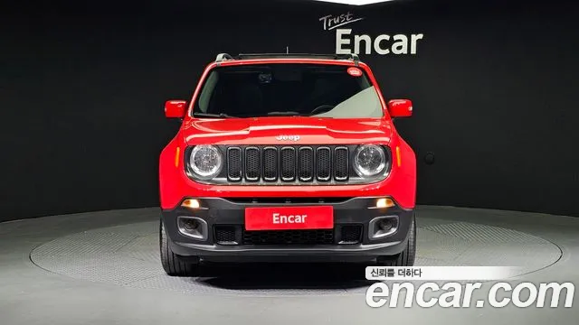 Jeep Renegade 2016 — фото 3