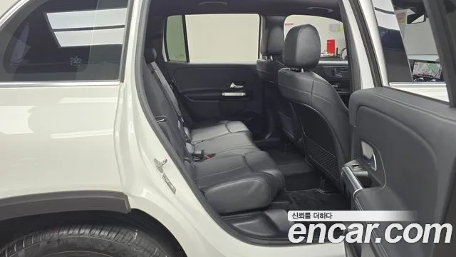 Mercedes-Benz GLB-Class 2020 — фото 12
