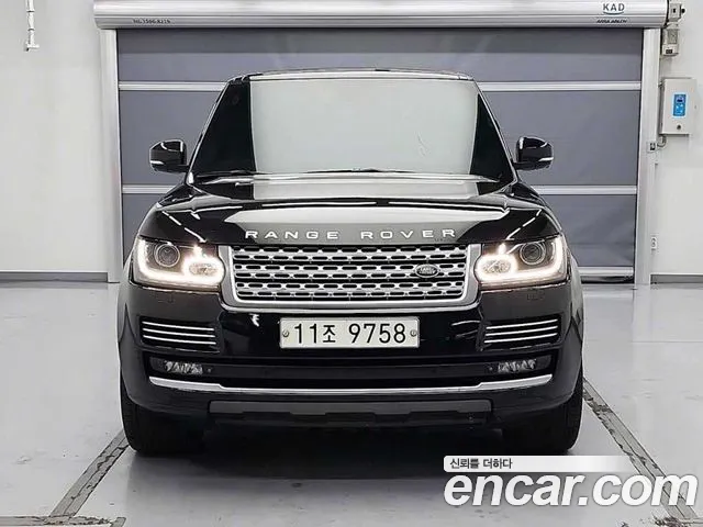 Land Rover Range Rover 2015 — фото 1