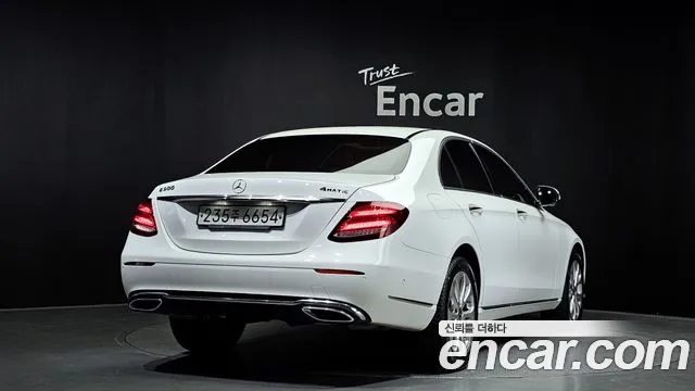 Mercedes-Benz E-Class 2020 — фото 2