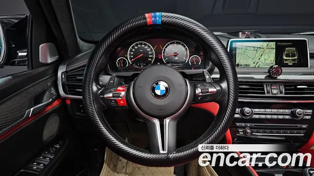 BMW X6M 2016 — фото 13