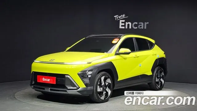 Hyundai Kona 2023 — фото 1