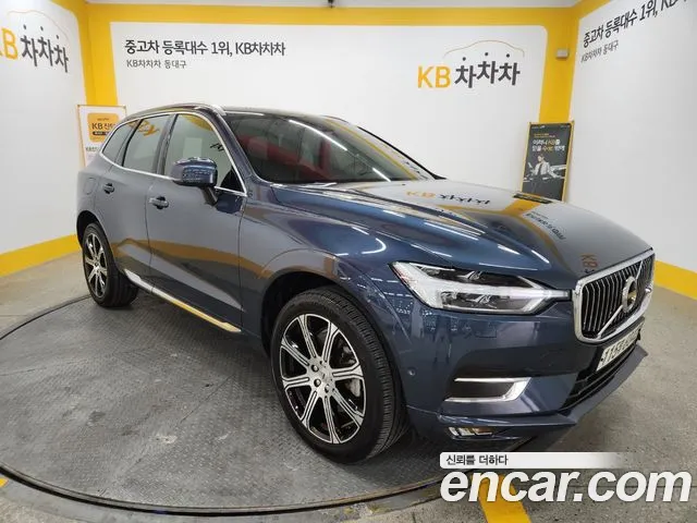Volvo XC60 2020 — фото 11