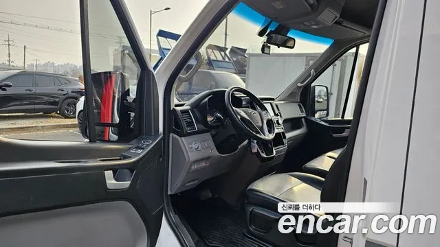 Hyundai Solati 2018 — фото 11