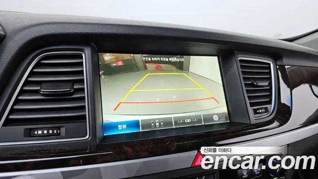 Hyundai Genesis 2015 — фото 15