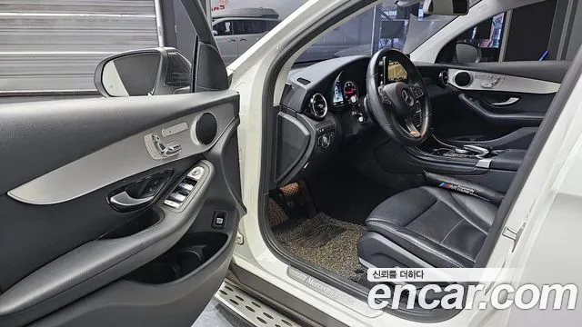 Mercedes-Benz GLC-Class 2018 — фото 11