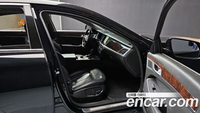 Hyundai Genesis 2016 — фото 11