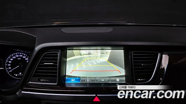 Hyundai Genesis 2016 — фото 15