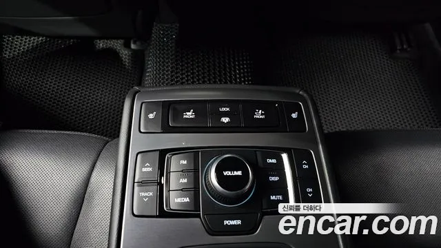 Hyundai Genesis 2016 — фото 20