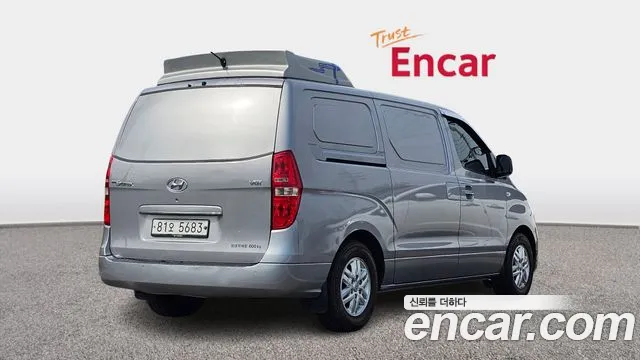 Hyundai Starex 2017 — фото 2