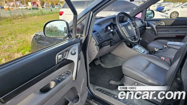 KG_Mobility_Ssangyong KORANDO 2014 — фото 11