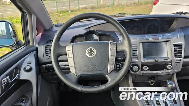 KG_Mobility_Ssangyong KORANDO 2014 — фото 14