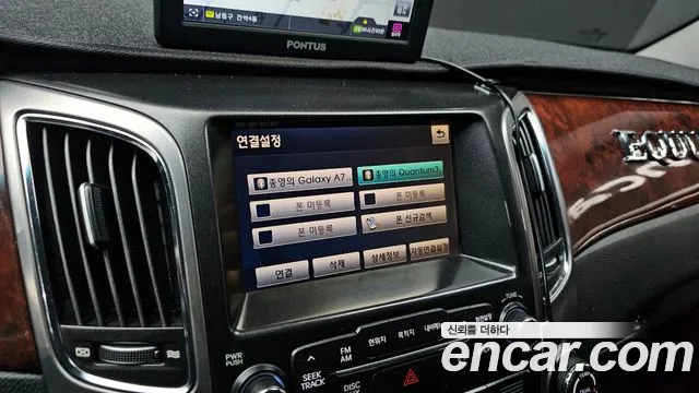 Hyundai Equus 2010 — фото 16