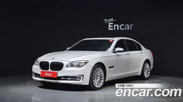 BMW 7-Series 2015 — фото 1