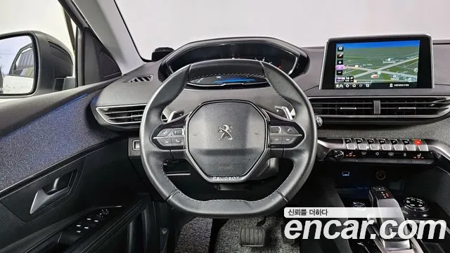 Peugeot 5008 2019 — фото 13