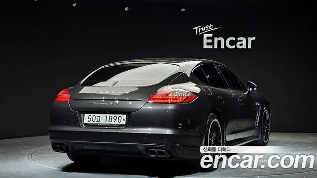 Porsche Panamera 2013 — фото 2