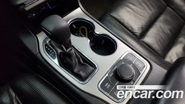 Jeep Cherokee 2018 — фото 9