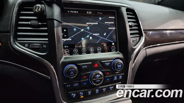 Jeep Cherokee 2018 — фото 14