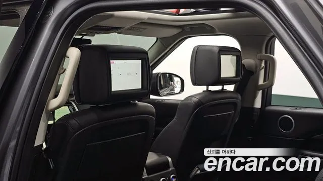 Land Rover Discovery 2019 — фото 20