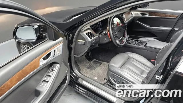 Hyundai Genesis 2014 — фото 12