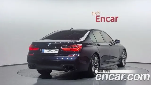 BMW 7-Series 2016 — фото 2