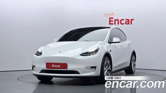 Tesla Model Y 2022 — фото 1