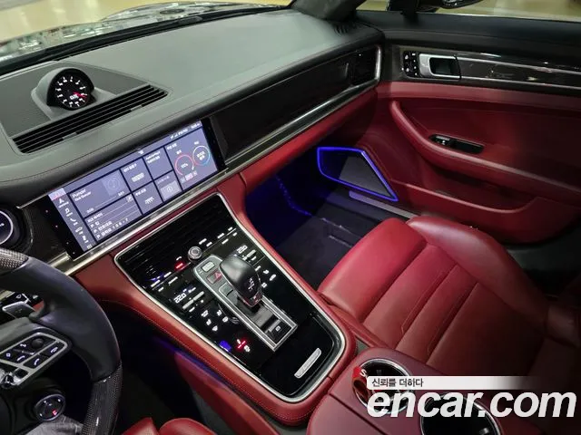 Porsche Panamera 2020 — фото 9