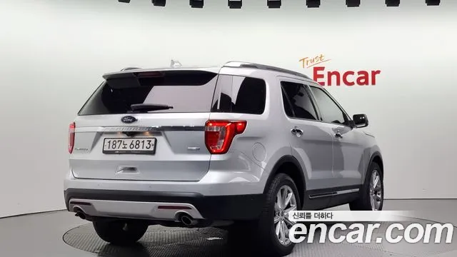 Ford Explorer 2016 — фото 2