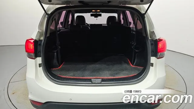 Kia Carens 2016 — фото 20