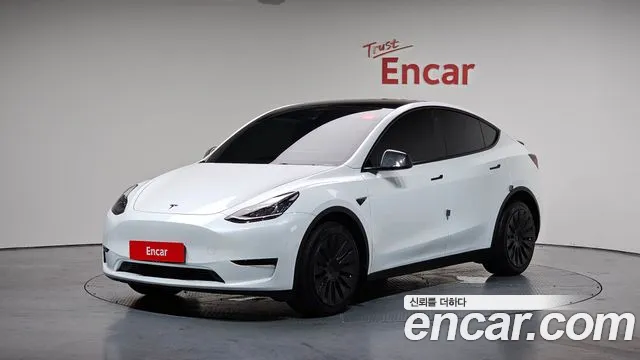 Tesla Model Y 2022 — фото 1
