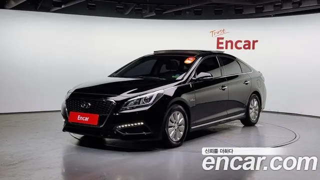 Hyundai Sonata 2015 — фото 1