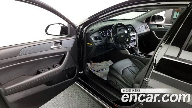 Hyundai Sonata 2015 — фото 11