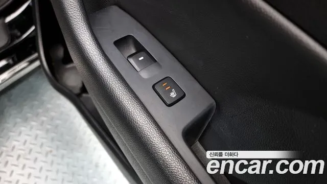 Hyundai Sonata 2015 — фото 18