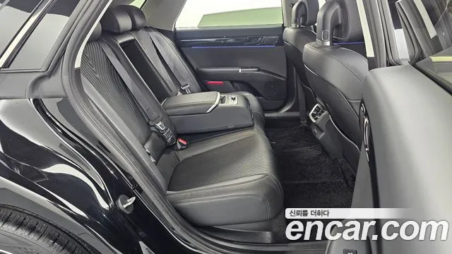 Hyundai Grandeur 2023 — фото 12