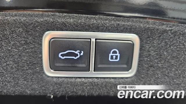 Hyundai Grandeur 2023 — фото 20